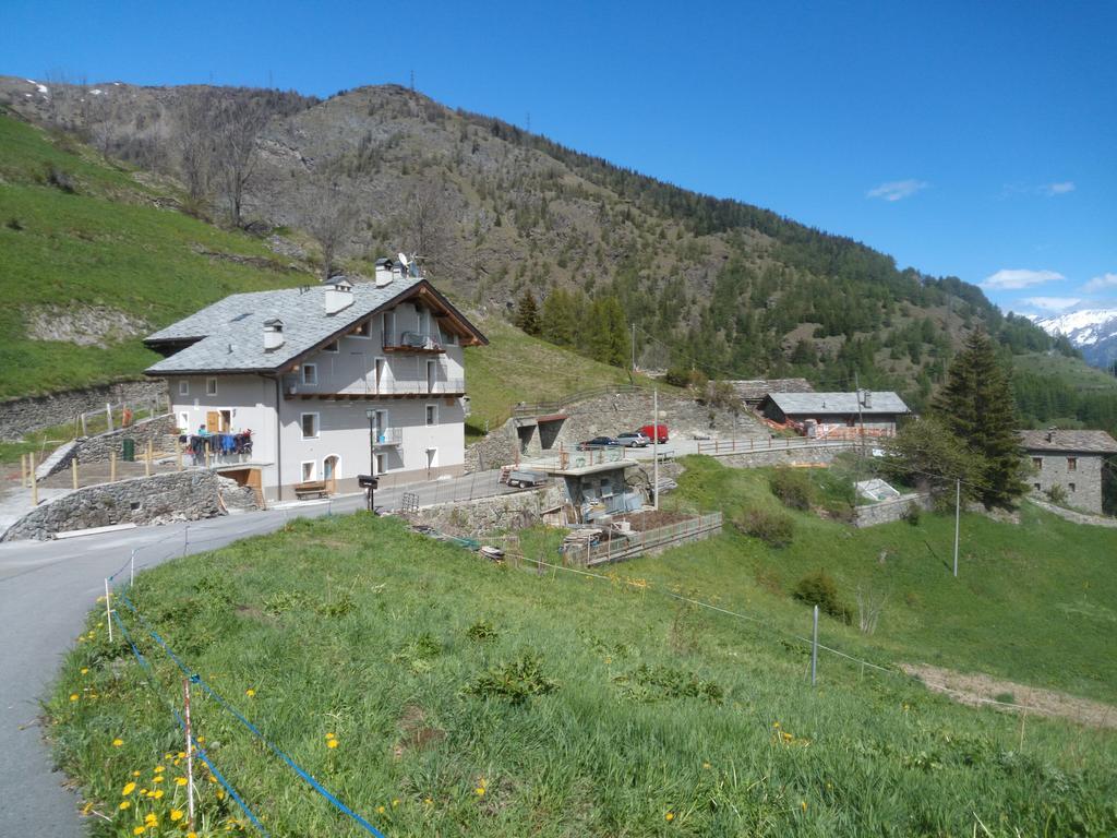 Villa Pays Du Grand St Bernard Saint-Rhemy-En-Bosses Exterior foto